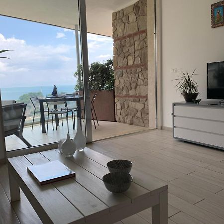 Taormina Suite Mon Repos Ngoại thất bức ảnh